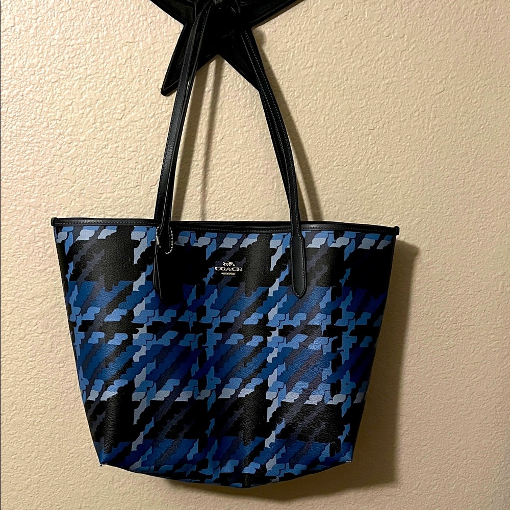Coach Houndstooth Blue and Black Tote
